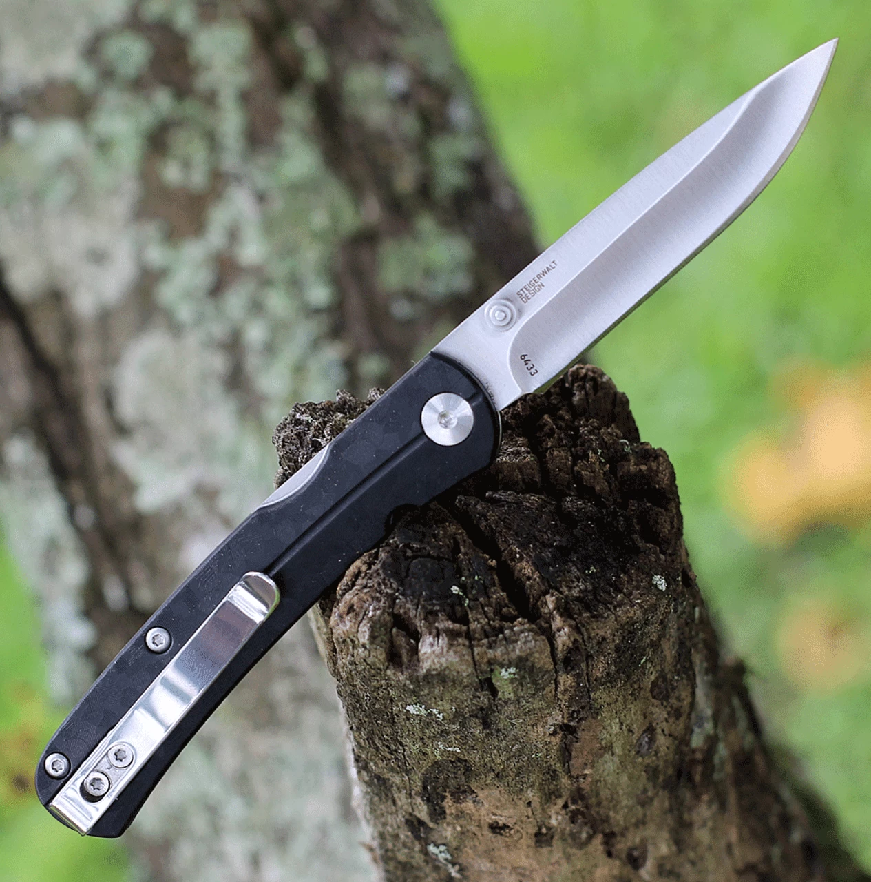 CRKT Kith 6433, 2.95" 8Cr13MoV Stainless Steel Satin Plain Blade, Black GRN Handles - Image 2